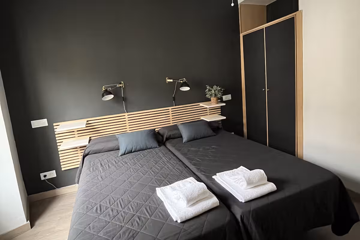 Habitación con 2 camas individuales — 4/7
